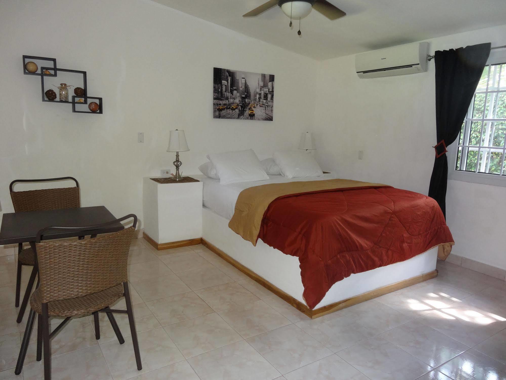 Villa Botero By Casa Mojito Santa Clara  Εξωτερικό φωτογραφία